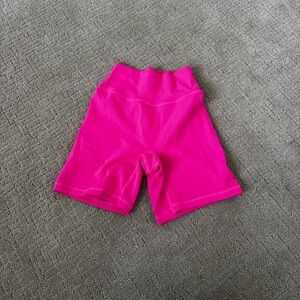 Pureluxe short 6”
